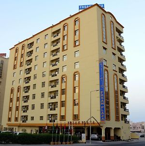Frsan Plaza Aparthotel Manama Exterior photo