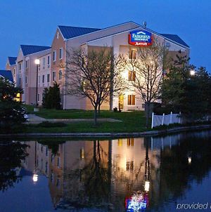 Fairfield Inn & Suites Kansas City Olathe Exterior photo