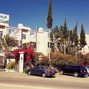 Al Rakaez Tourist Hostel الركائز للنزل السياحيه Al Hada Exterior photo