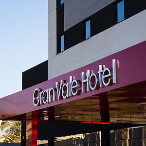 Summit Granvale Hotel Cacapava Exterior photo