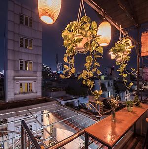 The Like Hostel & Cafe Ho Chi Minh City Exterior photo