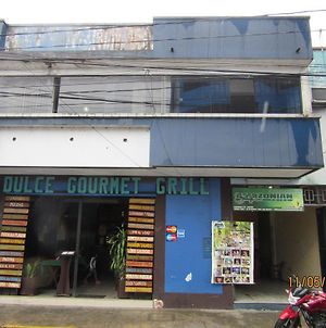 Amazonia Backpackers & Bunk Beds Hostel Iquitos Exterior photo