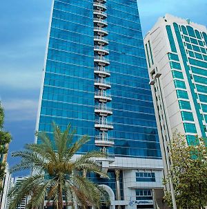 Platinum Hotel Apartments Abu Dhabi Exterior photo