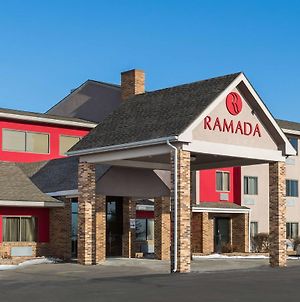 Ramada By Wyndham Platte City Kci Airport Motel Exterior photo