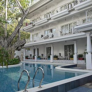 Pirache Art Hotel & Spa Goa Exterior photo