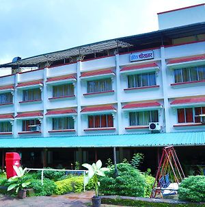 Hotel Shree Sagar Ganpatipule Exterior photo