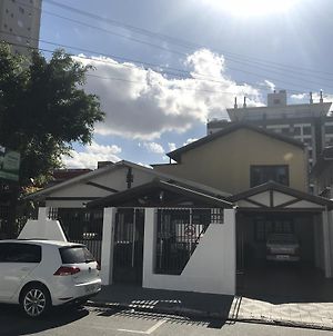 Apartamento Com 2 Quartos Na Beira Rio - Hostel Casa Verde Itajai Exterior photo