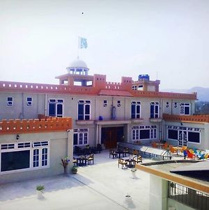 Stargaze Hotel & Apartment Abbottabad Exterior photo