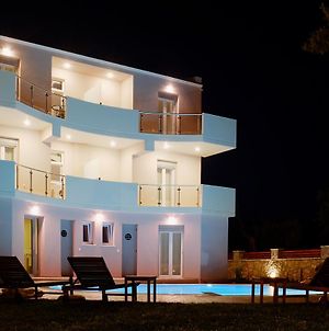 Kamares Luxury Apartments Lefkada Island Exterior photo