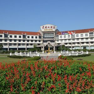 Lakeview Park Resort Wuxi  Exterior photo