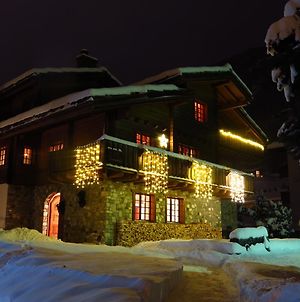 Chalet Huwi Zermatt Villa Exterior photo