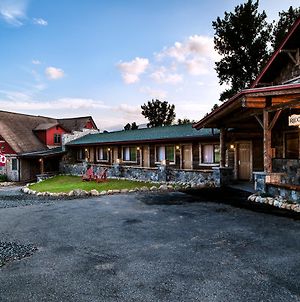 Adirondack Spruce Lodge Wilmington Exterior photo
