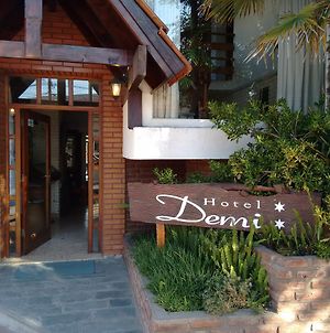 Hotel Demi Villa Gesell Exterior photo