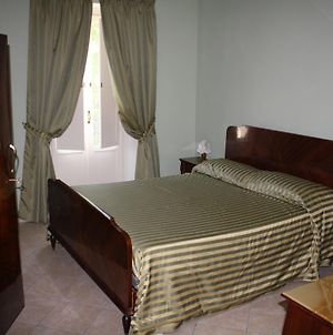 Bed And Breakfast Casale Nardone Atina Room photo