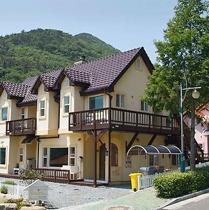 Bins House Villa Namhae Exterior photo