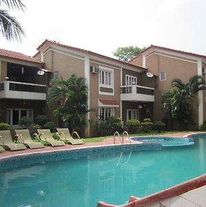 Af-6 Candolim With Shared Pool Apartment Exterior photo