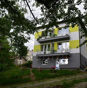 Guest House At Lesya Ukrainka Truskavets Exterior photo