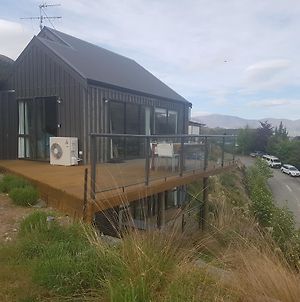 Lakeview Panoramas Villa Queenstown Exterior photo