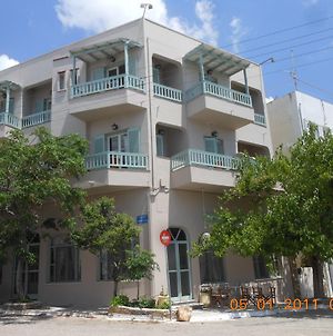 Afrodite Hotel Tinos Island Exterior photo