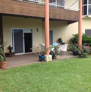 Hideaway On Hillview Apartment Cairns Exterior photo