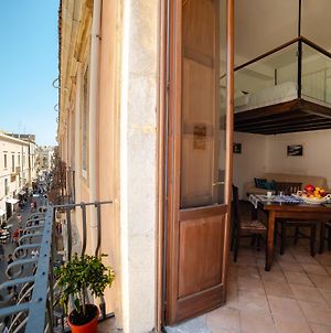 Vilagos Apartments & Loft Taormina Exterior photo