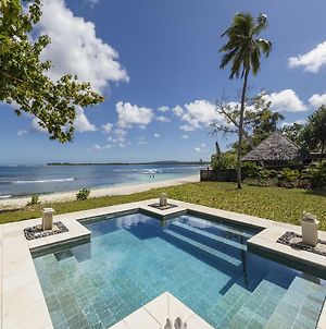 Eratap Beach Resort Port Vila Exterior photo