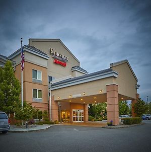Fairfield Inn & Suites Burlington Exterior photo