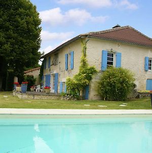 Vintage Holiday Home In Lusignac With Pool Bouteilles-Saint-Sebastien Exterior photo