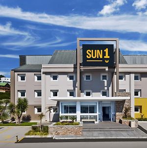 Sun1 Port Elizabeth Hotel Exterior photo