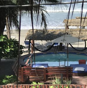 Casa De Las Olas Surf & Beach Club Hotel Acapulco Exterior photo