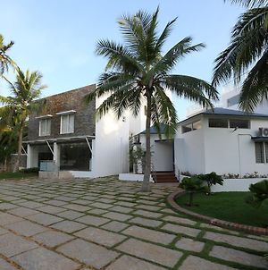 Oyo 13820 Coco Retreat Farm Hotel Mahabalipuram Exterior photo