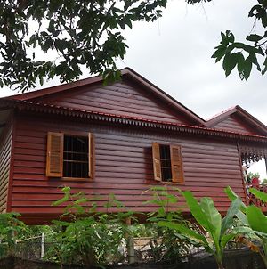 Authentic Cambodian Angkor Cottage Siem Reap Exterior photo