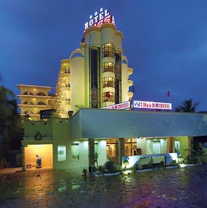 Bliss Hotel Tirupati Exterior photo