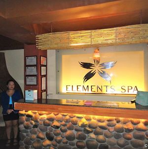 Mallberry Suites Business Hotel Cagayan de Oro Exterior photo