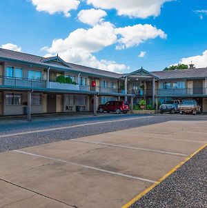 The Stirling Motel Rockhampton Exterior photo