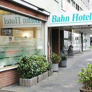 Bahn-Hotel Dusseldorf Exterior photo