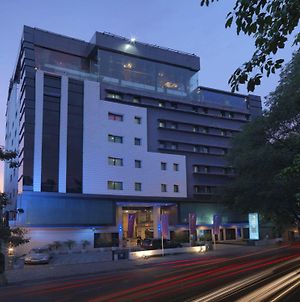 The Solitaire Hotel Bangalore Exterior photo