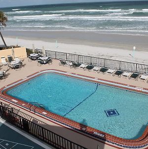 Grand Prix Motel Beach Front Daytona Beach Exterior photo