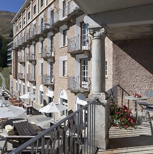 Hotel Castell Zuoz Exterior photo