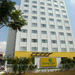 Lemon Tree Hotel Chennai Exterior photo