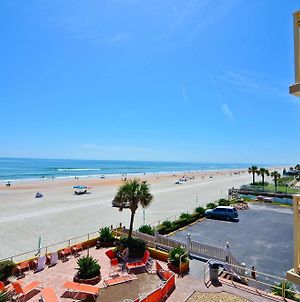 Rushhh Daytona Beach, Tapestry Collection By Hilton Motel Exterior photo