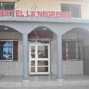 Hotel La Negresse Douala Exterior photo
