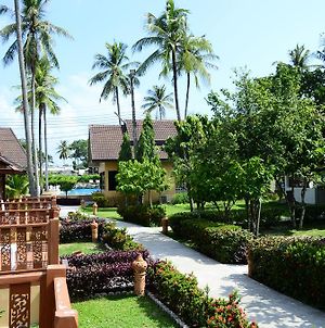 Phuket Siray Hut Resort Ratsada Exterior photo