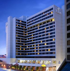 Hilton Salt Lake City Center Hotel Exterior photo