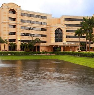 Doubletree By Hilton Hotel West Palm Beach Airport Exterior photo