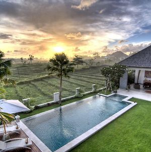 Oshan Villas Bali Canggu  Exterior photo