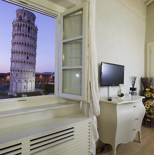 Residenza D'Epoca Relais I Miracoli Hotel Pisa Exterior photo