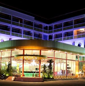 Bella Express Hotel Pattaya Exterior photo