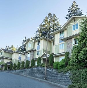 Vancouver Island University Residences Nanaimo Exterior photo