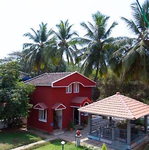 Melodious Waves Bed & Breakfast Goa Exterior photo